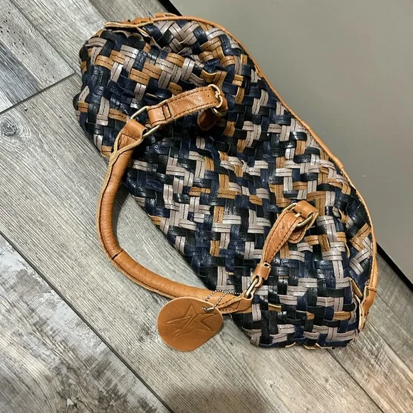 Woven Tan, Black & grey Recycled genuine leather Women's purse - Picture 9 of 9